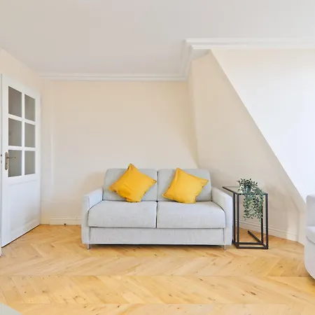 Quartier Rue De La Paix Free Netflix Apartment Paris