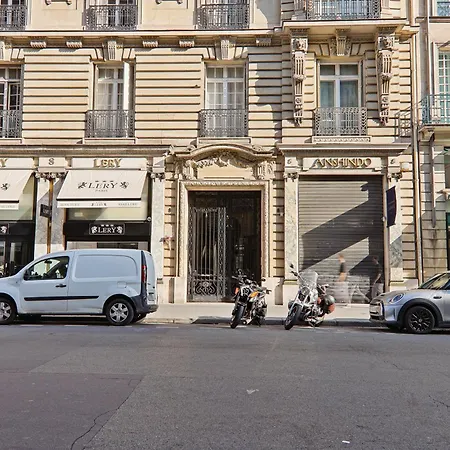 Quartier Rue De La Paix Free Netflix * Paris